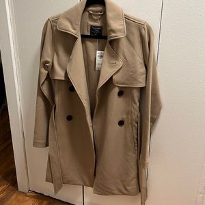 New with tag beautiful Abercrombie & Fitch jacket size XS